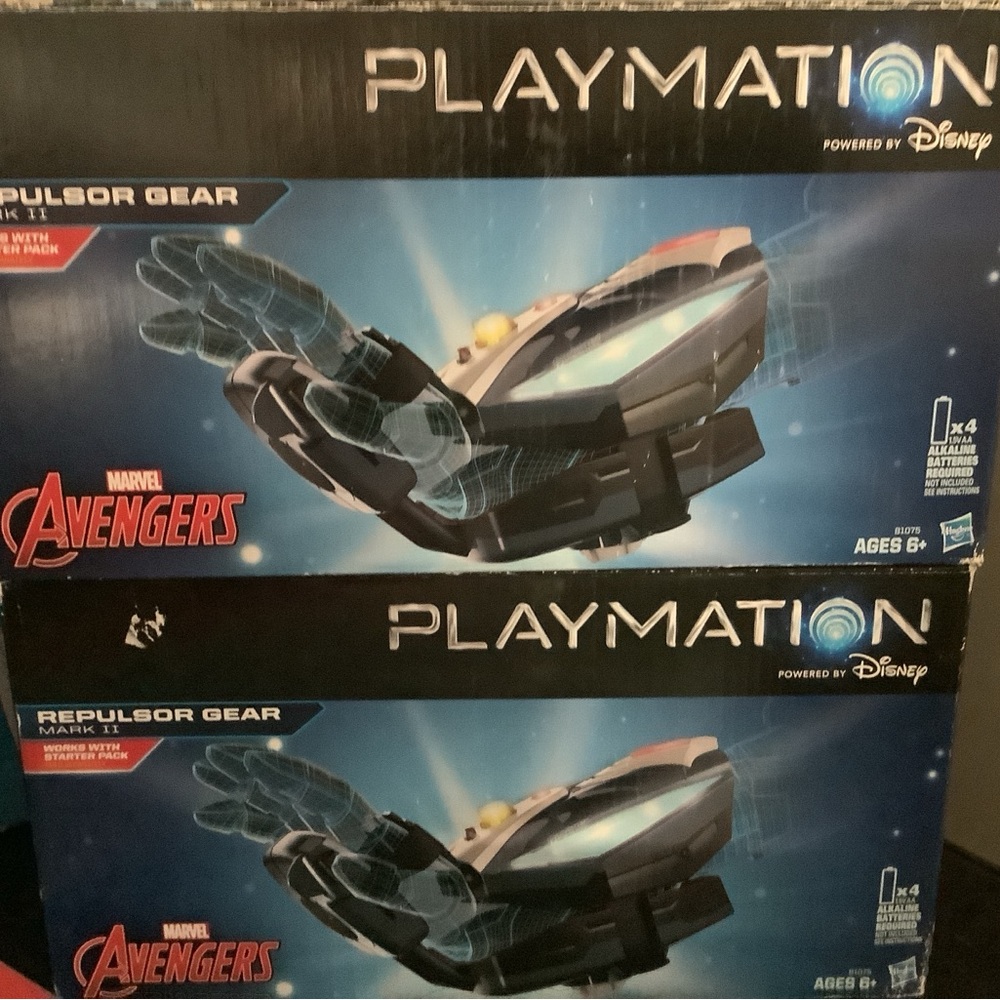 Playmation Marvel Avengers Repulsor Gear Mark II New Sealed Ironman Disney